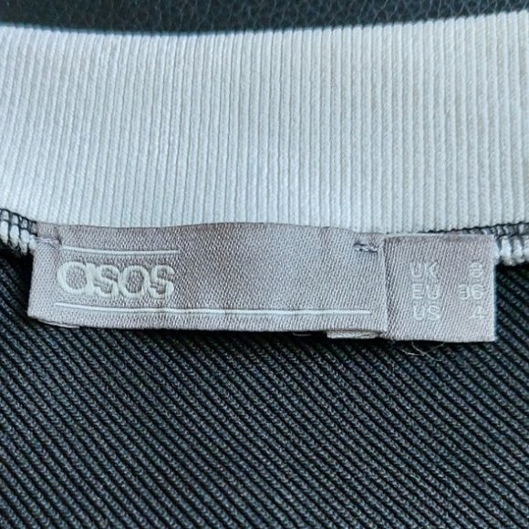 💥CHIC & SEXY💥One Shoulder Choker Bodycon Dress in Black & White Stripe - Picture 12 of 13